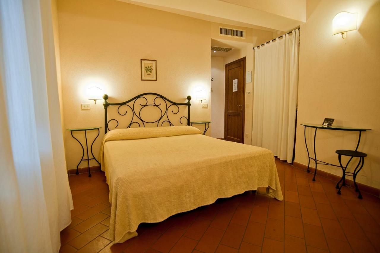 Hotel Scilla Sovana Εξωτερικό φωτογραφία
